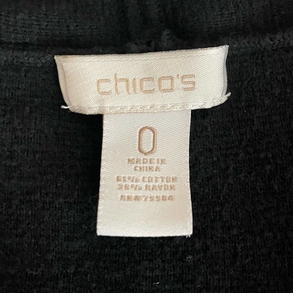 CHICO’S Black Open Front Patch Pocket Sleeveless Sweater Size Small - Picture 3 of 9